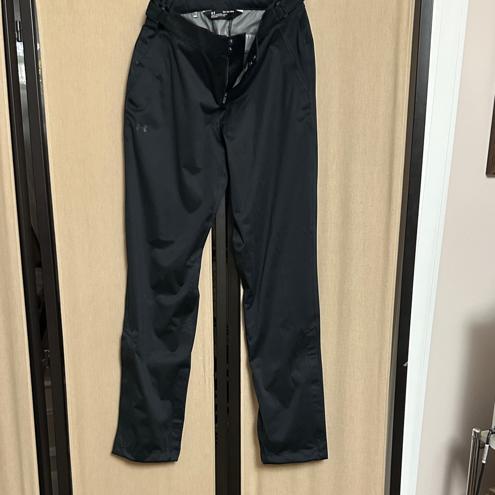 Under Armour women’s Sleek Black Dress Pants